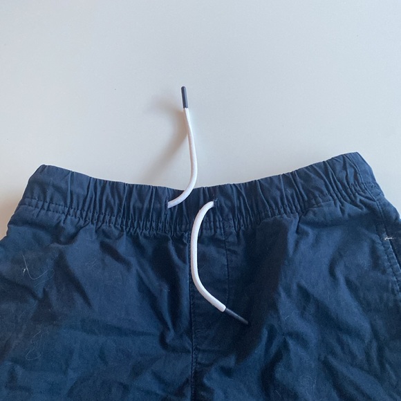 Boy short from Tommy Hilfiger size 8-10 - Picture 3 of 7